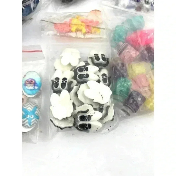 Large Assortment Mixed Resins Craft Supplies NEW 16 OZ - Picture 2 of 10